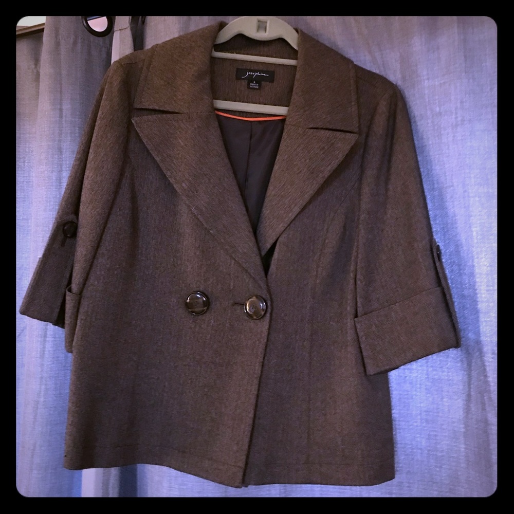 Cute two-piece brown suit
